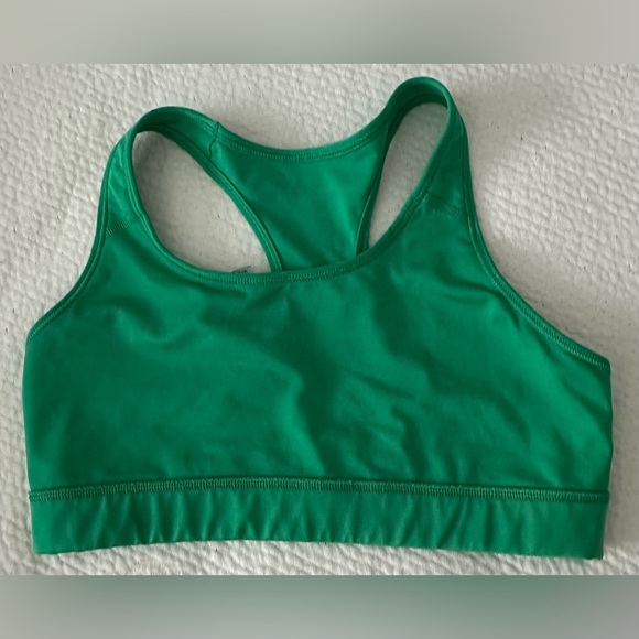 Nike Dri-Fit Sports Bra- Size Medium - Picture 5 of 8